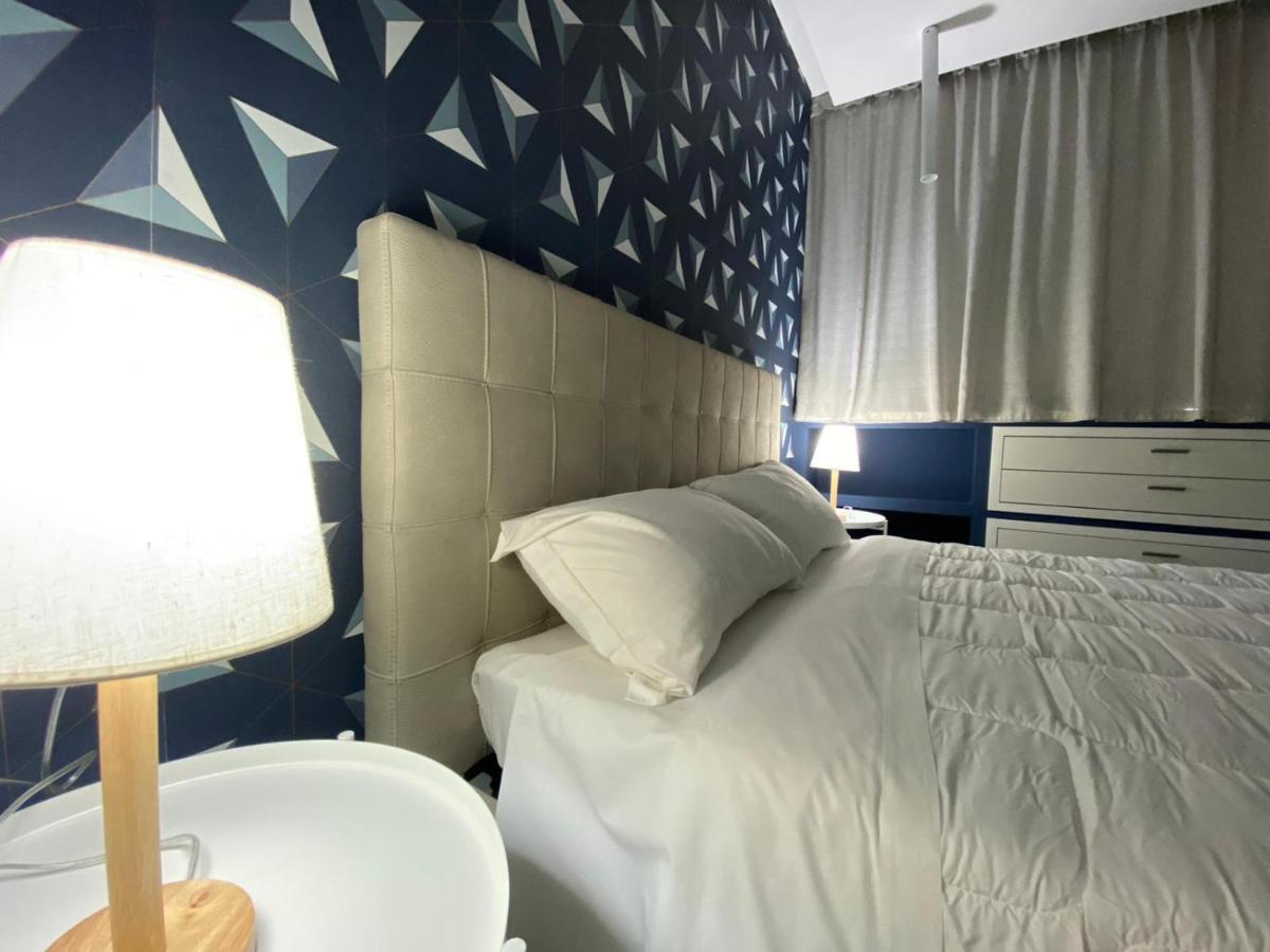 2B Fifteen Floor Suite Napoli Luaran gambar
