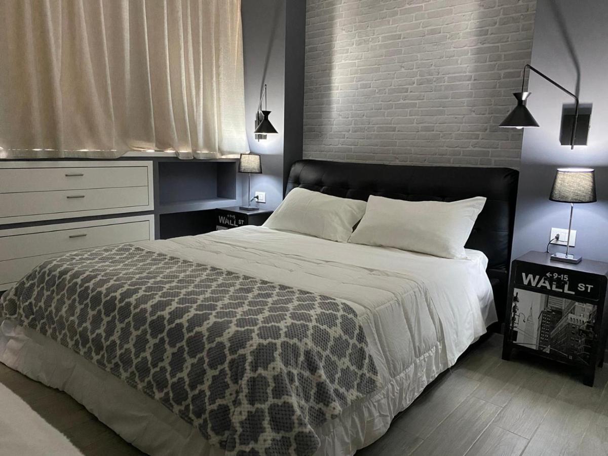 2B Fifteen Floor Suite Napoli Luaran gambar