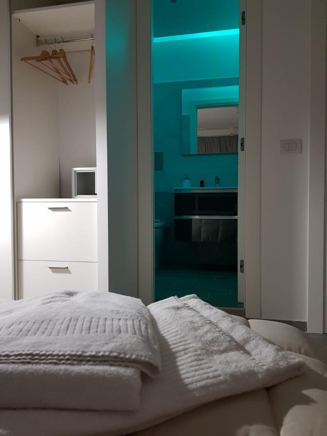 2B Fifteen Floor Suite Napoli Luaran gambar