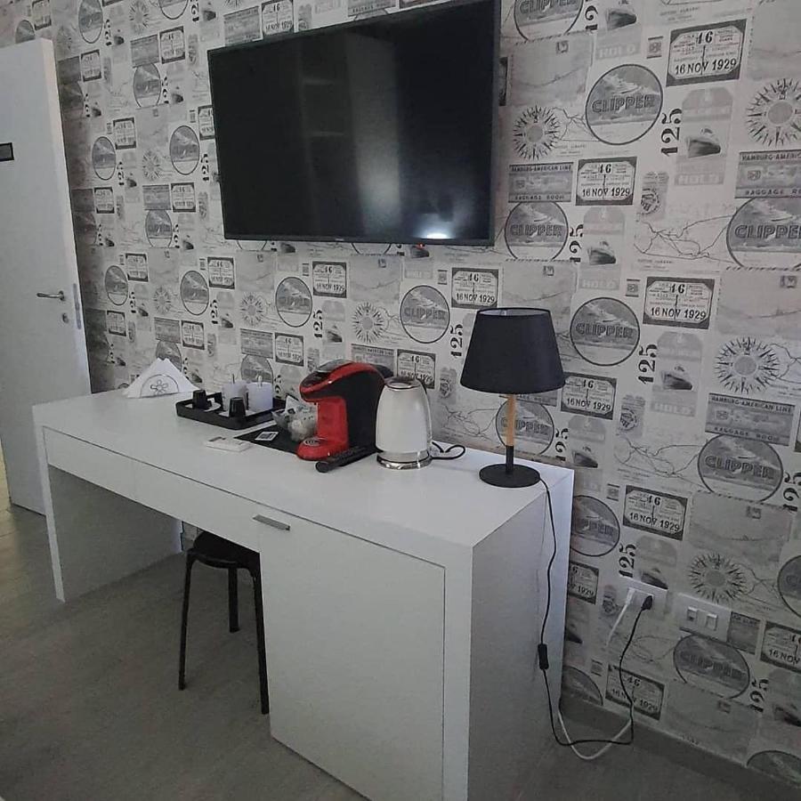 2B Fifteen Floor Suite Napoli Luaran gambar